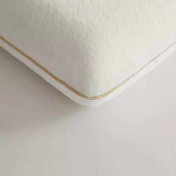 Dorma Tencel Blend Memory Foam Traditional Medium-Support Pillow - Image 3