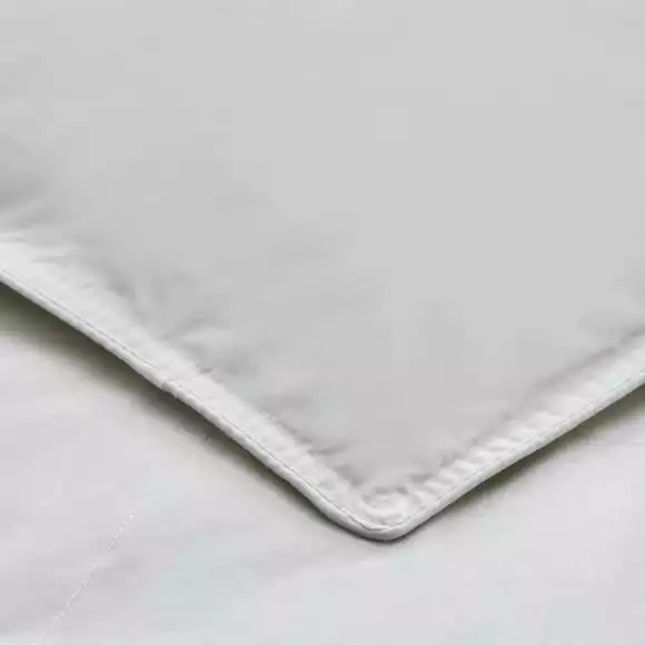 Fogarty Duck Feather And Down 10.5 Tog Duvet - Image 4