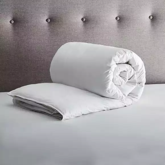 Fogarty Anti Bacterial White Goose Feather And Down 15 Tog Duvet - Image 3