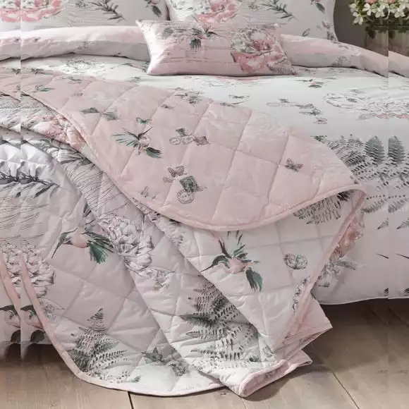 Dunelm Heavenly Hummingbird Blush Bedspread - Image 3