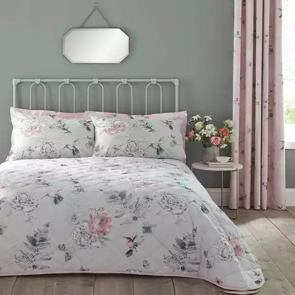 Dunelm Heavenly Hummingbird Blush Bedspread - Image 5