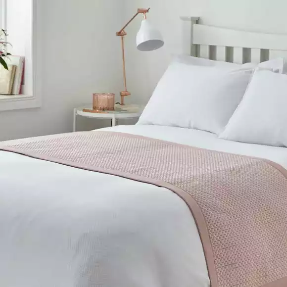 Dunelm Pinsonic Blush Runner - Image 3