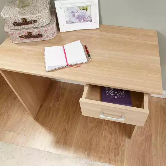 GFW Panama Desk - Image 6