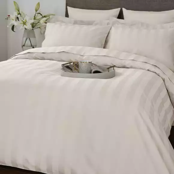 Hotel Cotton 230 Thread Count Cream Stripe Duvet Cover - Image 2