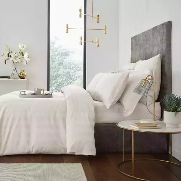 Hotel Cotton 230 Thread Count Cream Stripe Duvet Cover - Image 3