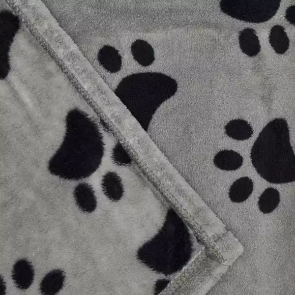 Dunelm Paw Printed Fleece 130cm X 170cm Throw - Image 3