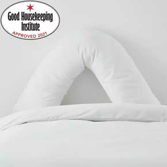 Dunelm Non Iron Plain Dye White V-Shaped Pillowcase