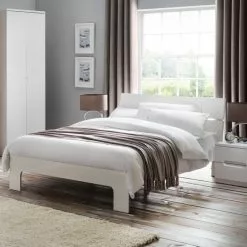 Julian Bowen Manhattan High Gloss Bed Frame