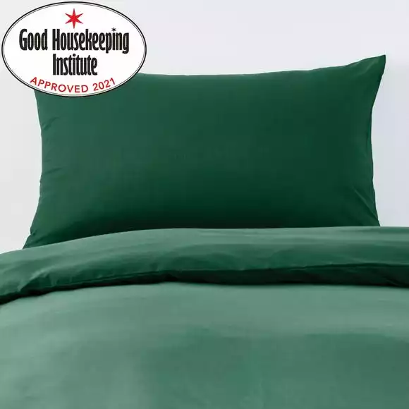 Dunelm Non Iron Plain Dye Hunter Green Standard Pillowcase Pair