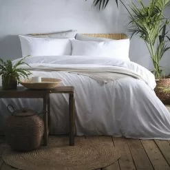 Appletree Cassia White 100% Cotton Duvet Cover And Pillowcase Set