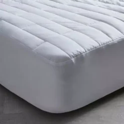Fogarty Bamboo Blend Mattress Protector