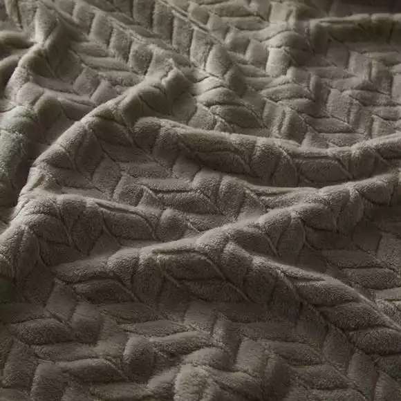 Dunelm Amelia 200cm X 200cm Throw - Image 3