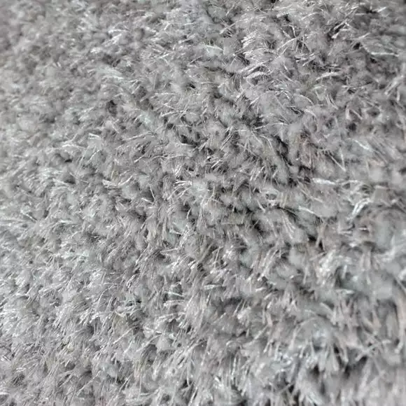 Velvet Rug - Image 3