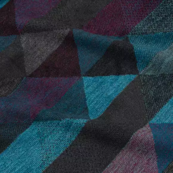 Dunelm Super Soft Geo Throw - Image 3