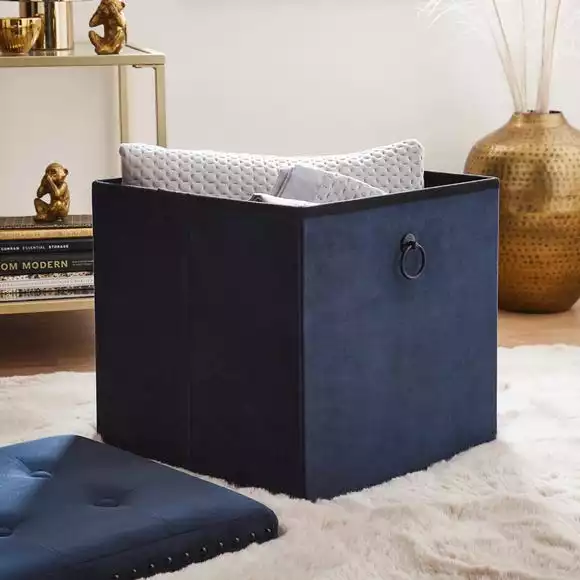 Dunelm Luxe Traveller Navy Velvet Cube - Image 2
