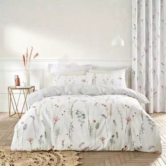 Dunelm Dried Flowers Blush Duvet Cover And Pillowcase Set