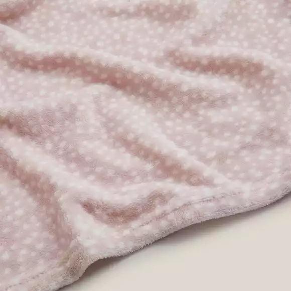 Dunelm Printed Fleece Dottie Lilac 130x160cm - Image 3