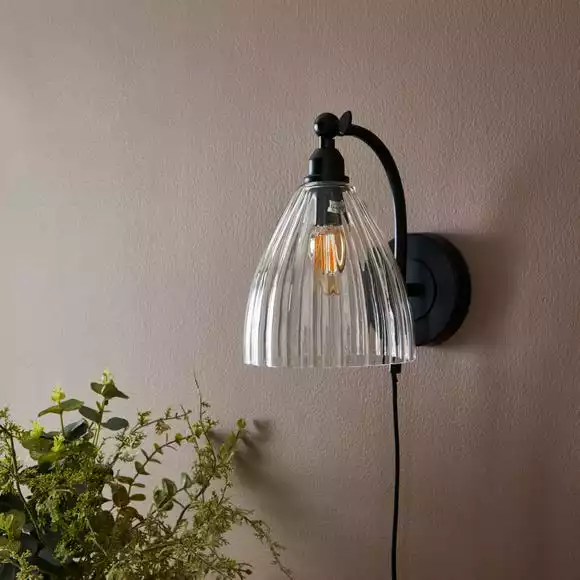 Churchgate Mink Matt Emulsion Paint - Image 4