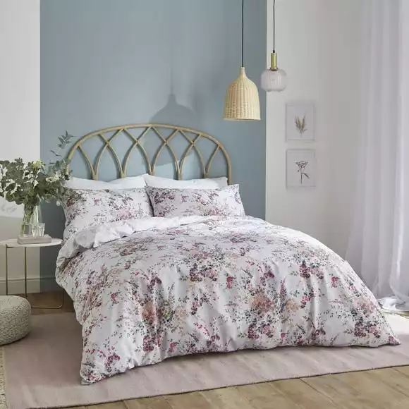 Catherine Lansfield Dried Flowers Duvet Cover And Pillowcase Set