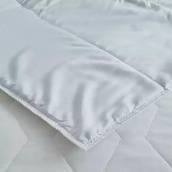 Kid's Anti Allergy 4 Tog Duvet And Pillow Set - Image 2