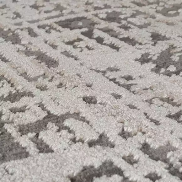 Dunelm Romano Rug - Image 3