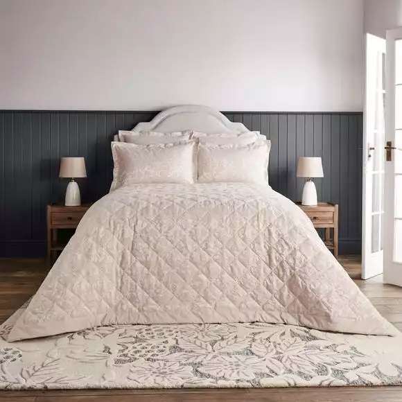 Dorma Winchester Champagne Bedspread