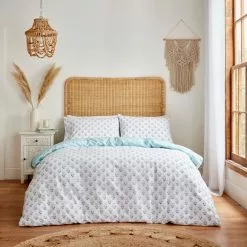 Dunelm Prisha Floral Navy Reversible Duvet Cover And Pillowcase Set